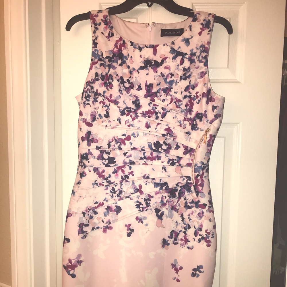 Ivanka Trump Floral print 37.5 inches long